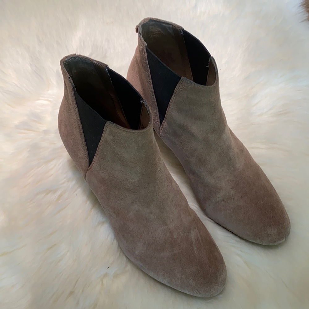 Sam Edelman Morillo Tan Suede Ankle Boots | Size 7.5 - Picture 2 of 5